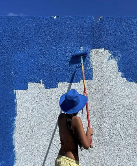 art therapy exercises between sessions to try as a person paints on the wall